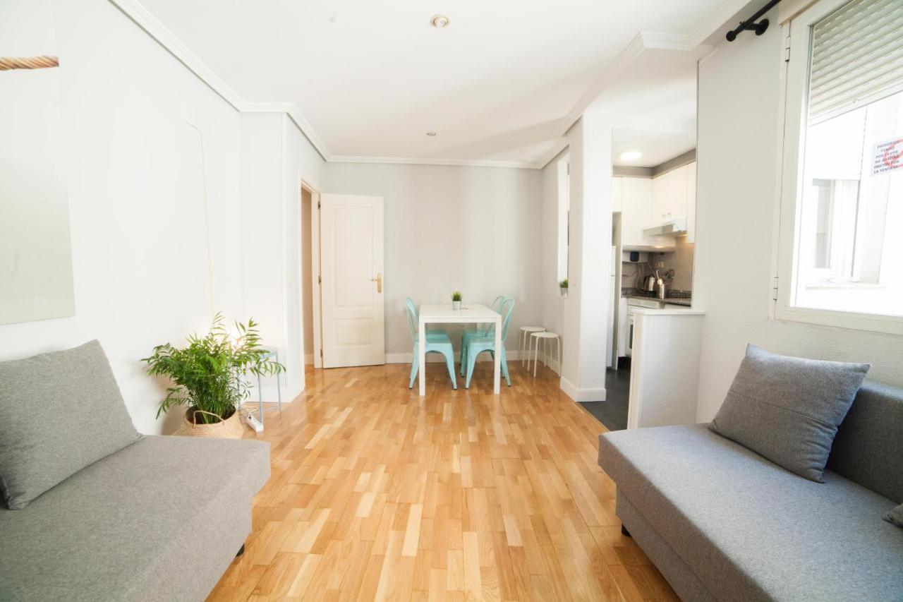 Apartments Madrid Principe Екстериор снимка
